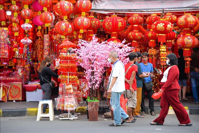 Không khí lễ hội